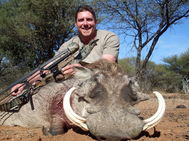 Bow Hunting with Lungile Safaris